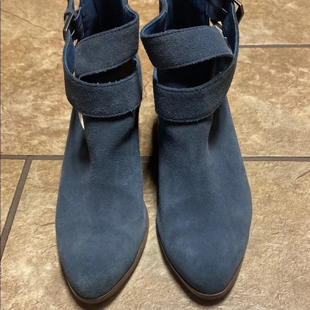 Sole Society Blue Suede Ankle Booties w/ Buckle Straps Size 8 Spring Minimalist